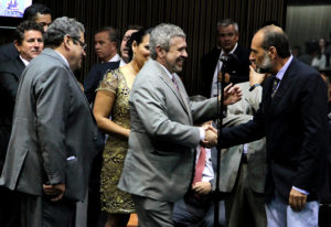 Base de apoio deve facilitar