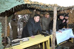 Coreia do Norte prepara mísseis para eventual ataque aos EUA