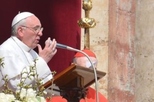 Em mensagem de Páscoa, papa Francisco pede paz na Síria e nas Coreias