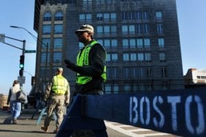 FBI ainda não tem suspeitos de autoria do atentado em Boston