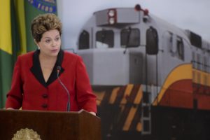 Expansão de ferrovias para em disputa governo-setor privado