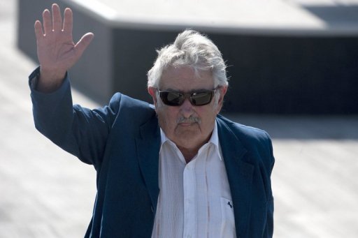 Após gafe, José Mujica diz que ninguém separa argentinos e 