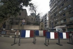 Célula terrorista planejava atacar embaixadas de EUA e França