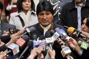 Oposição boliviana critica decisão que permite duas reeleições consecutivas a Morales