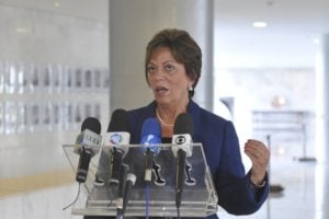Governadora do DEM se recusa a gravar programa com críticas a Dilma