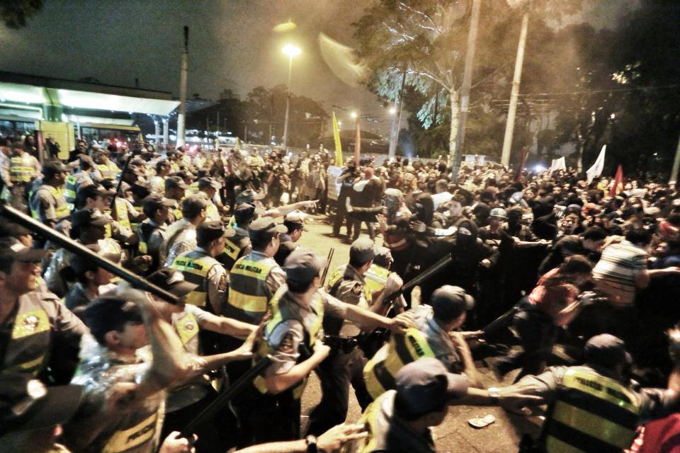 Protestos em SP são ignorados por canais de notícia a cabo