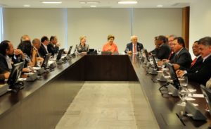 Centrais sindicais organizam greve geral para o dia 11 de julho