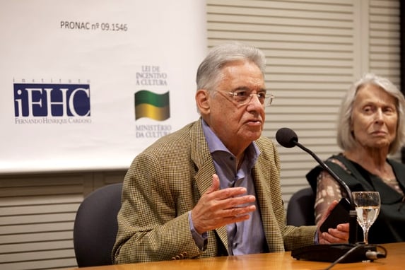 FHC esqueceu o que disse. De novo