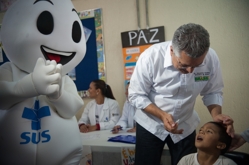 “Governo está desenvolvendo método de avaliação de médicos estrangeiros”
