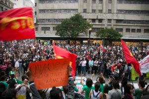 Democracia e reivindicação