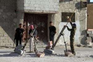 Rebeldes sírios dizem ter recebido armas modernas