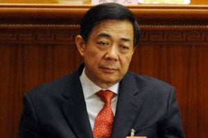 Bo Xilai é formalmente acusado por corrupção, abuso de poder e suborno