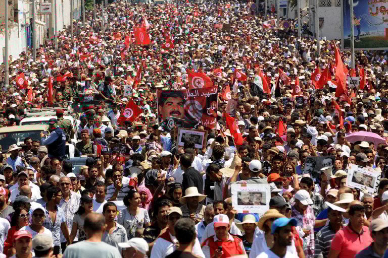 A primavera árabe está sendo sufocada pelas armas