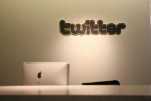 Twitter aceita fornecer dados sobre antissemitismo