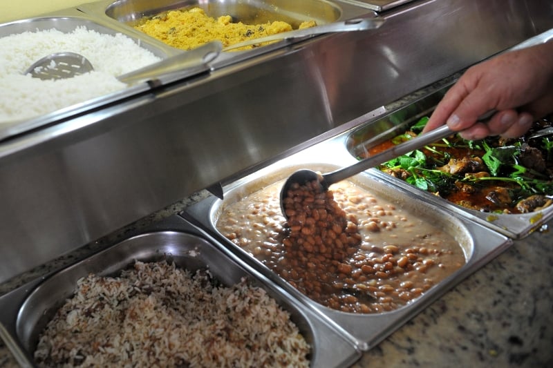 Preço da cesta básica recua pela 1ª vez desde maio de 2007
