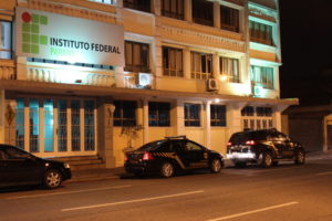 PF prende quadrilha que desviava verba do Ministério da Educação