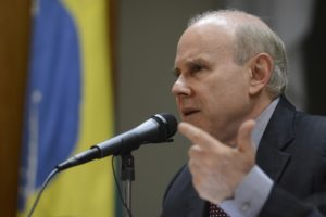 Os problemas de comunicação de Guido Mantega