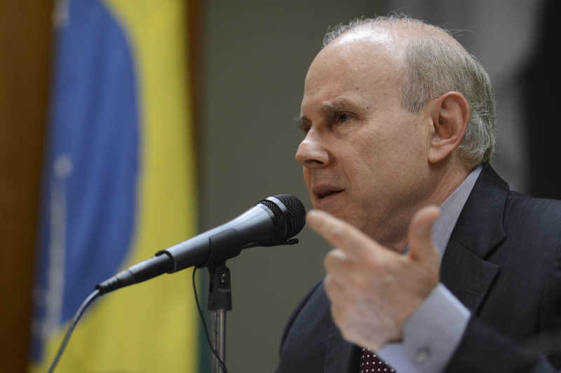 Os problemas de comunicação de Guido Mantega