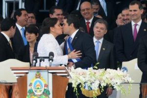 Novo presidente toma posse em Honduras, país mais violento do mundo