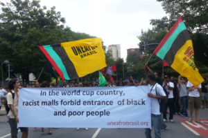 Shopping JK Iguatemi impede entrada de militantes