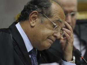 O Brasil hipócrita
