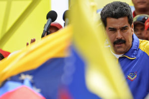 Estados Unidos expulsam três diplomatas venezuelanos