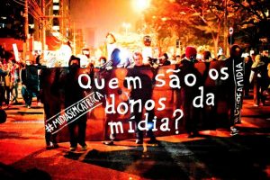 Uma contribuição à análise das mídias e das manifestações