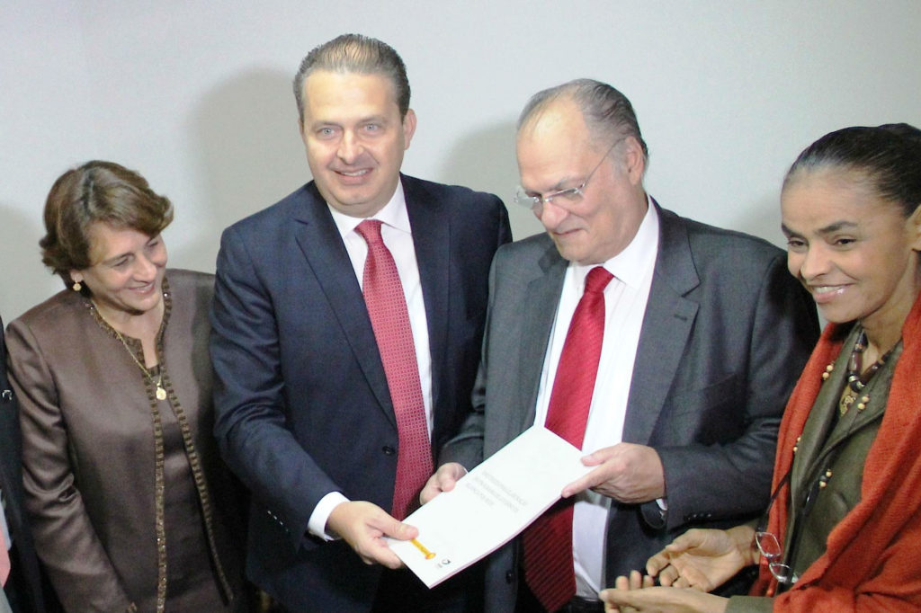 Eduardo Campos diz que “pacto político mofou”