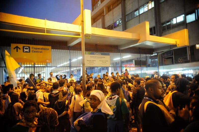 “Vândalos” do transporte público, ditadura e democracia