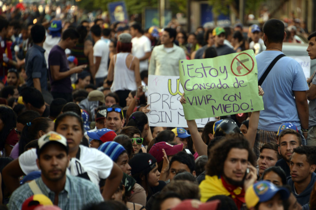 Usuários do Twitter reclamam de bloqueio na Venezuela