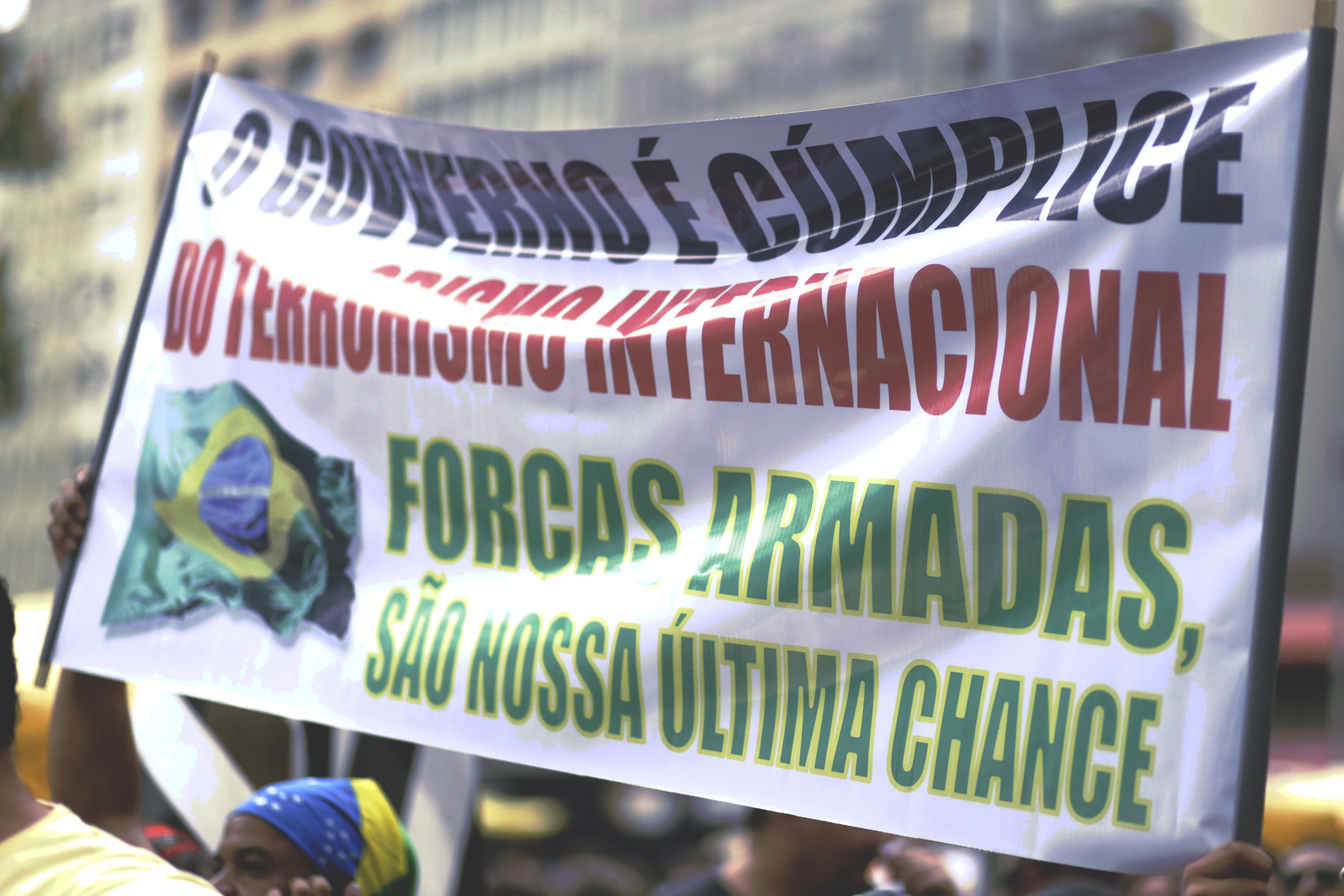 O jornalismo e a “Marcha da Família”