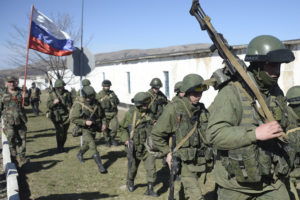 Rússia aperta o cerco militar contra a Ucrânia, apesar da pressão do Ocidente