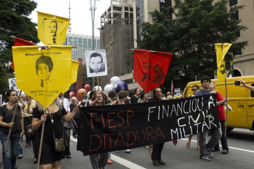 FEP faz ato contra apoio da Fiesp à ditadura