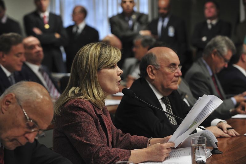 Comissão aprova parecer para CPI da Petrobras ampliada