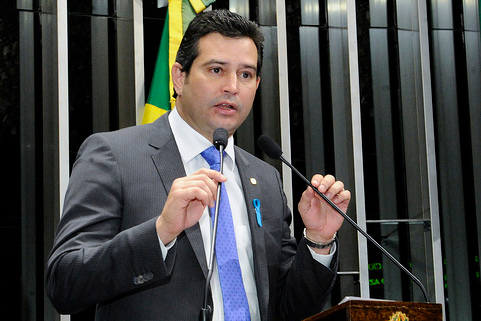 Câmara instala comissão externa para investigar Petrobras