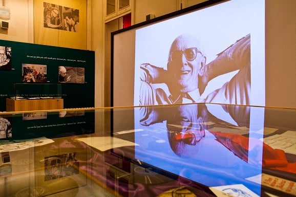 Mostra em Brasília expõe criação artística de Mário Lago