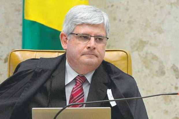 Condenados no “mensalão” têm direito a trabalho externo, diz Janot