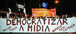 A luta pelo direito à comunicação deve se somar às pautas da juventude