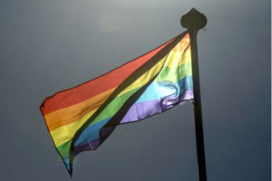 Homofobia ainda é tolerada por governos, diz Anistia Internacional
