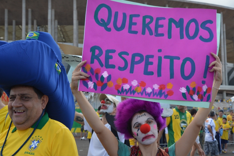 Revista alemã afirma que sonho da Copa no Brasil pode virar fiasco