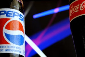 Coca-Cola e Pepsi retiram ingrediente polêmico de bebidas