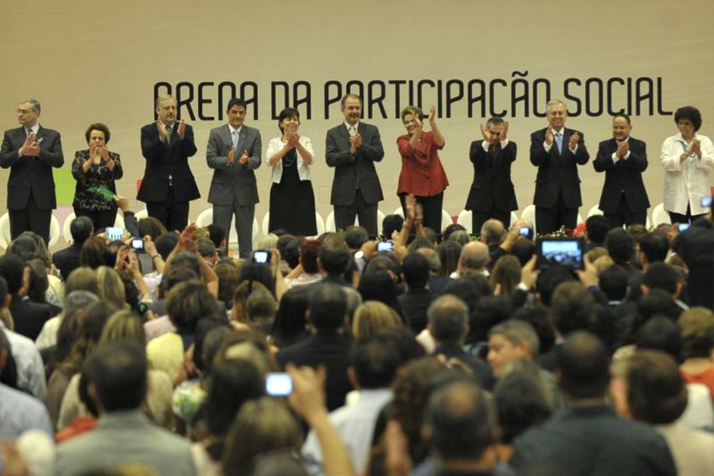 Participação popular: Entenda o novo (e controverso) decreto