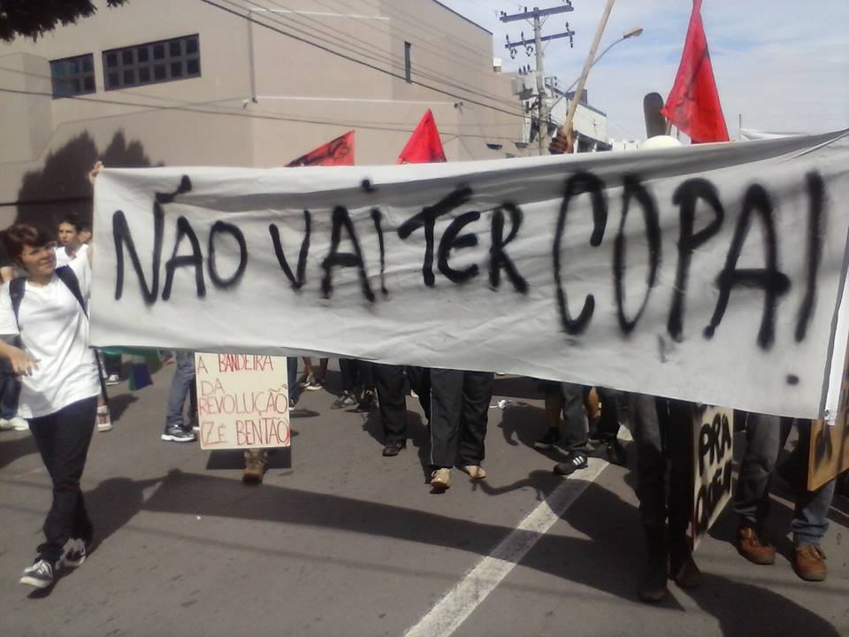 A palavra e a ordem do #NãoVai Ter Copa