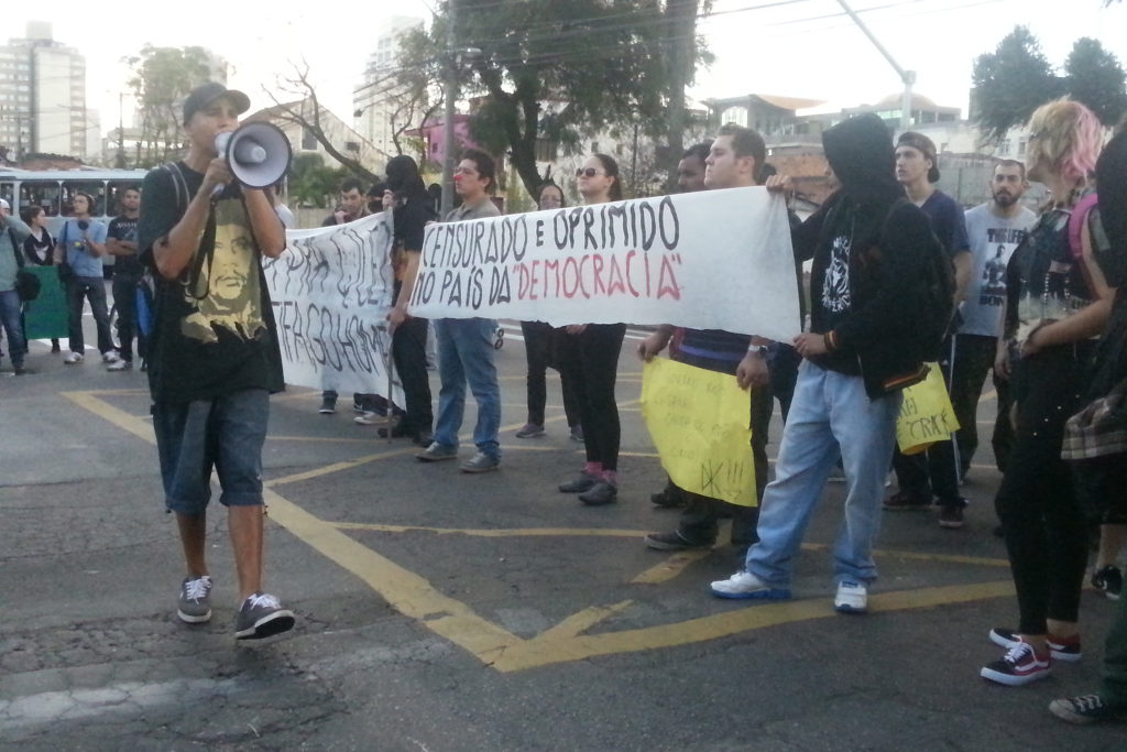 Lei da ditadura é usada para investigar manifestantes