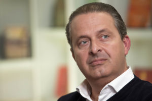 Brazilian presidential candidate dies in plane crash
