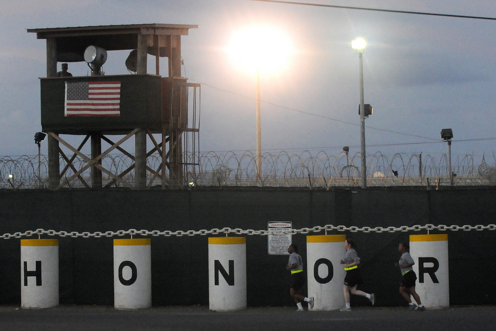Reino Unido “tenta censurar” relatório sobre tortura