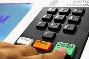 O voto na democratização da comunicação