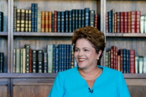 Dilma: sem mexer em financiamento de campanha, não há nova política