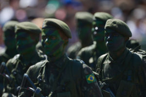 Militares dizem não poder negar ou confirmar crimes da ditadura