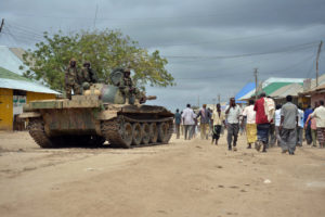 Força africana é acusada de estuprar e explorar mulheres na Somália